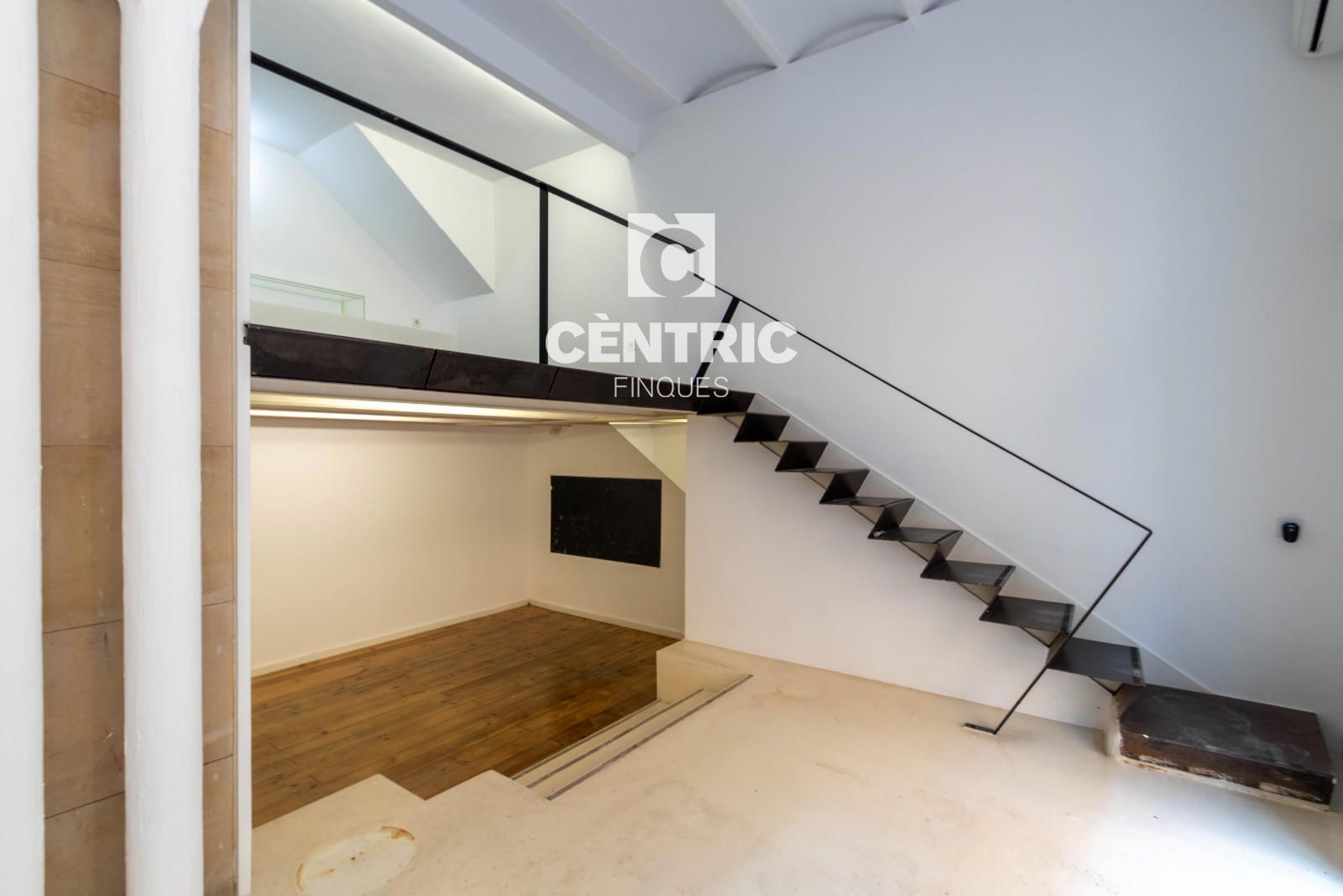 Local comercial amb encant al carrer de la Rutlla, al centre de Terrassa - Foto 6
