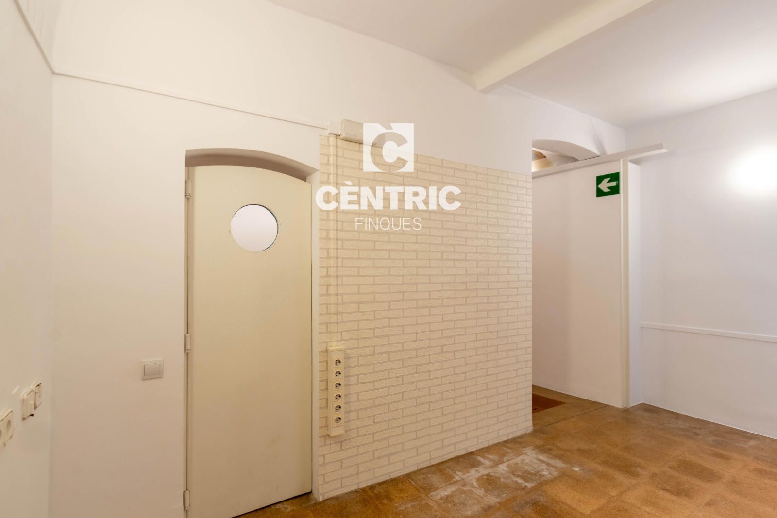 Local comercial amb encant al carrer de la Rutlla, al centre de Terrassa - Foto 11