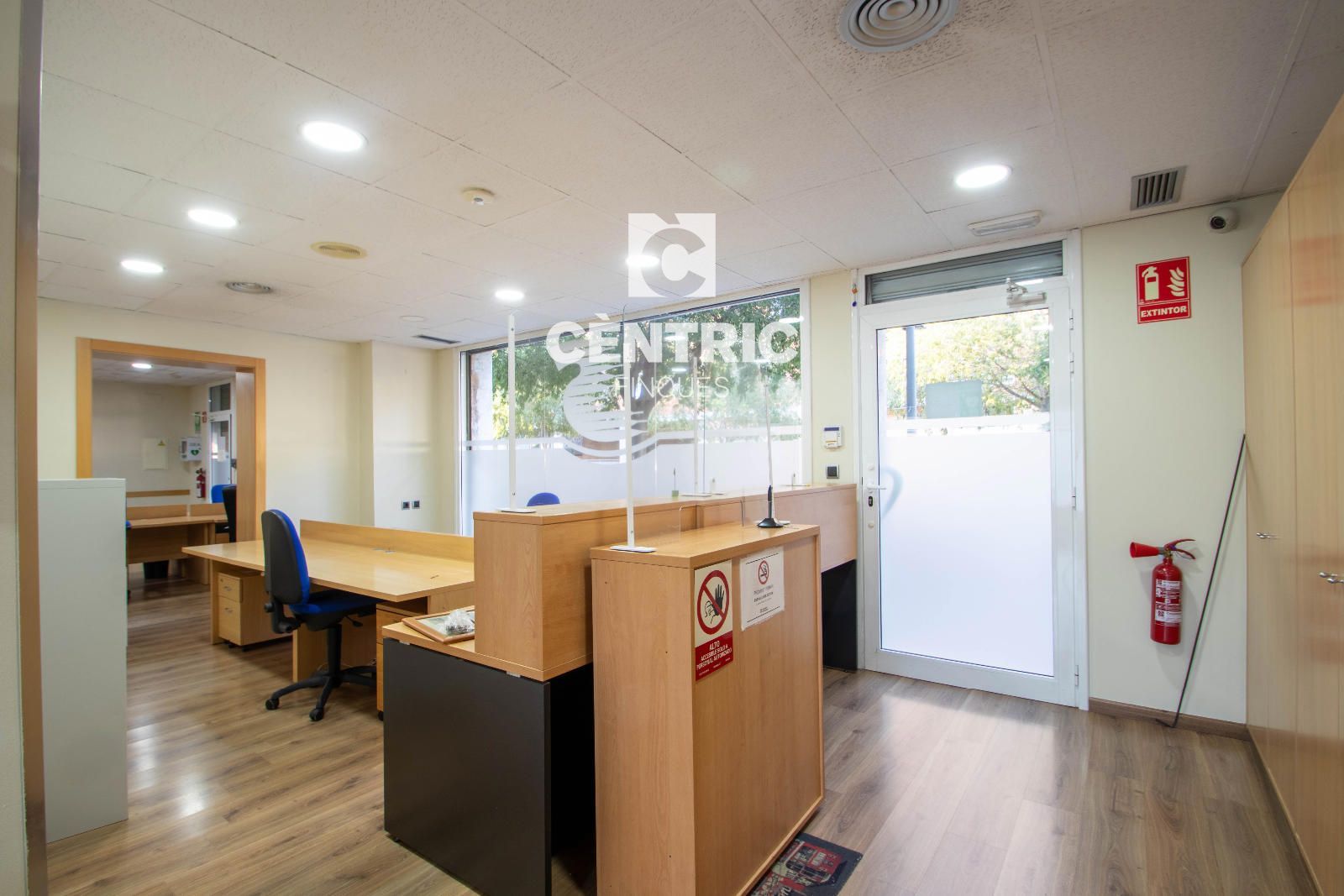 Local Comercial en alquiler Terrassa, Barcelona. Ref: 3698. Centric Finques
