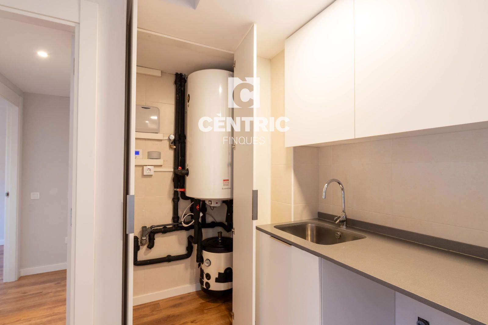 Piso de dos habitaciones en el Centro de Rubí - Foto 14