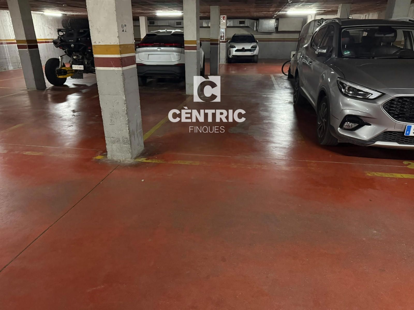 Garage for rent Terrassa, Barcelona. Ref: 3704. Centric Finques