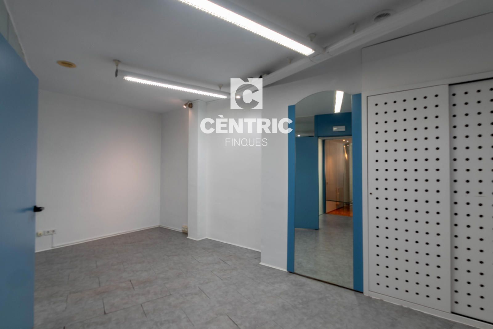 Oficina de 136 m² amb quatre despatxos al costat de la Rambla d’Ègara - Foto 7