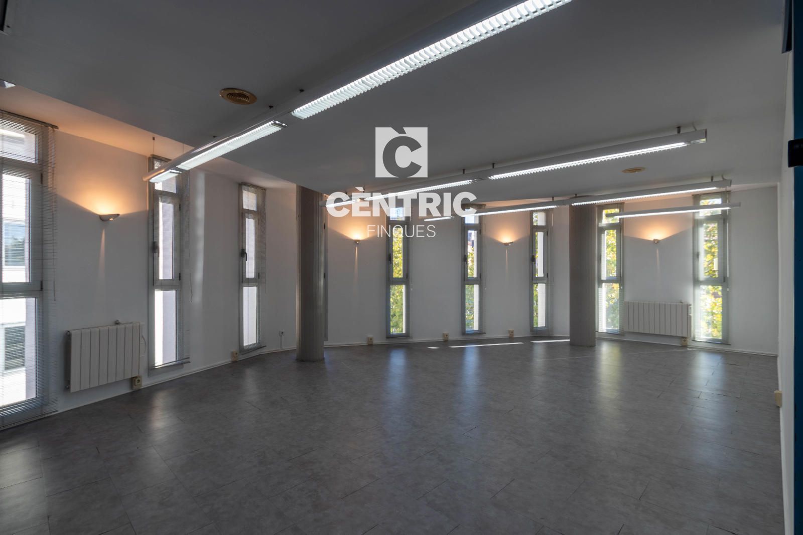 Oficina de 136 m² amb quatre despatxos al costat de la Rambla d’Ègara - Foto 10