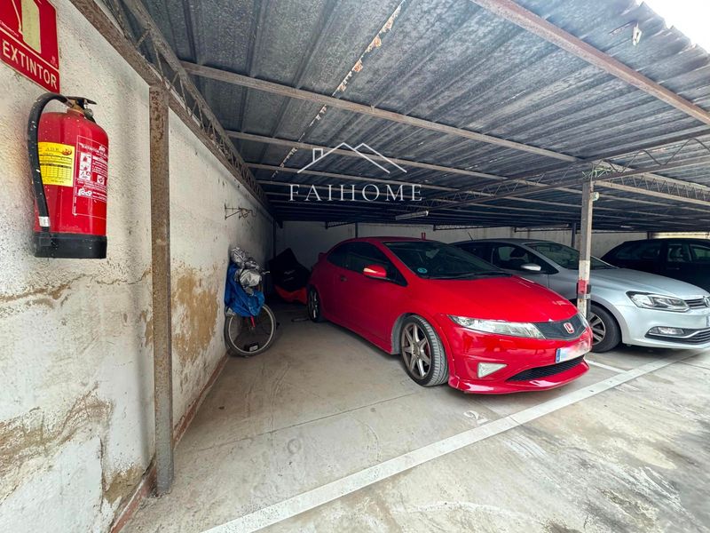 Garaje en venta Badalona, Barcelona. Ref: 1057. Faihome