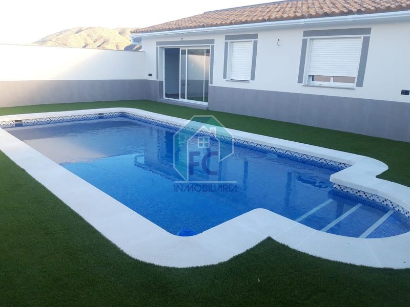 Chalet Independiente en venta Puerto Lumbreras, Murcia. Ref: 1235. FC inmobiliaria