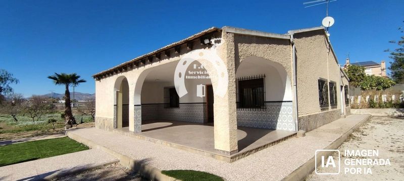 Chalet Independiente en venta Elche/Elx, Alicante. Ref: 2432. F.C Servicios Inmobiliarios