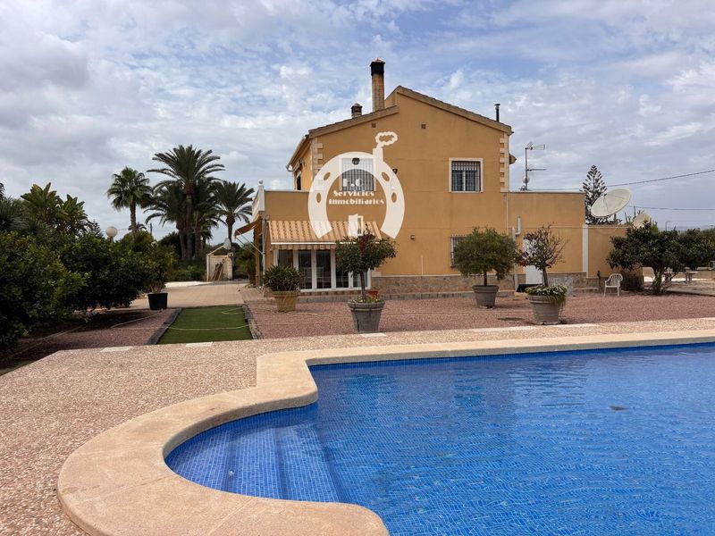 Adosado en venta Elche/Elx, Alicante. Ref: 2467. F.C Servicios Inmobiliarios