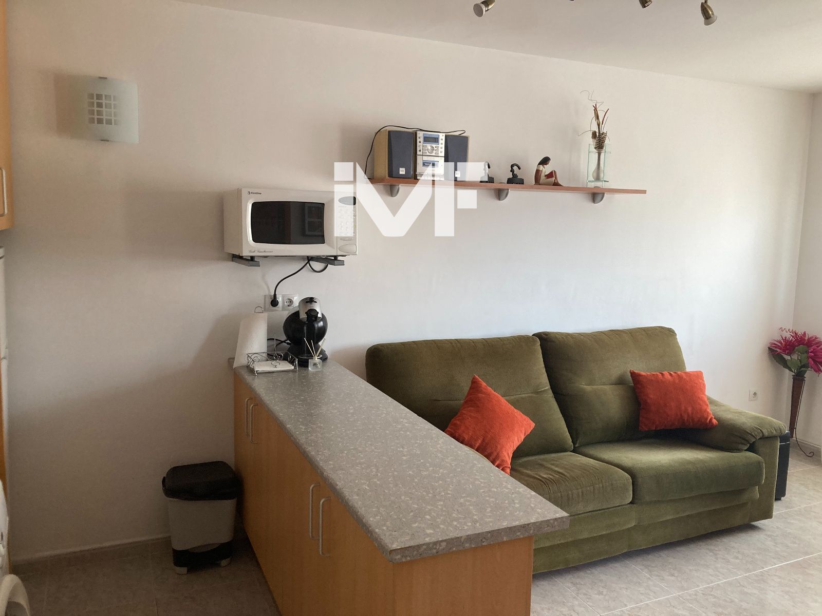 Ático con Gran Solárium, Vistas al Mar, Piscina y parking, en Miami Playa - Foto 6