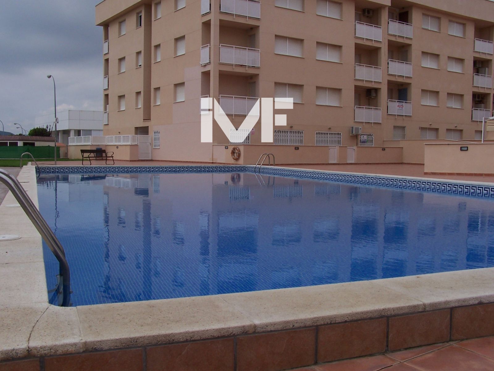 Ático con Gran Solárium, Vistas al Mar, Piscina y parking, en Miami Playa - Foto 19
