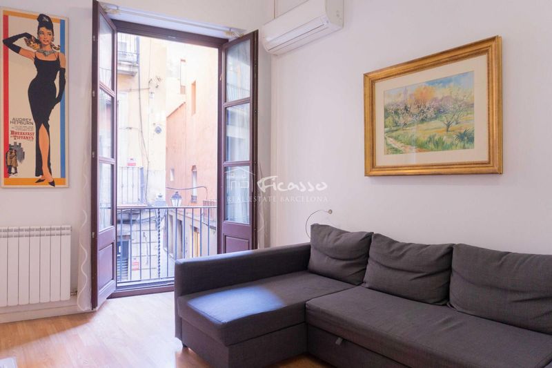 Piso en alquiler Barcelona. Ref: 1280. Ficasso Real Estate