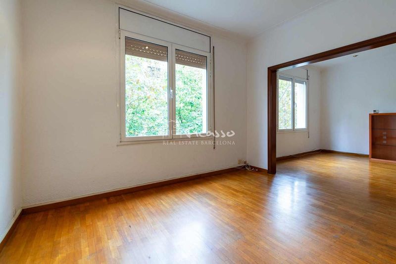 Piso en venta Barcelona. Ref: 1533. Ficasso Real Estate