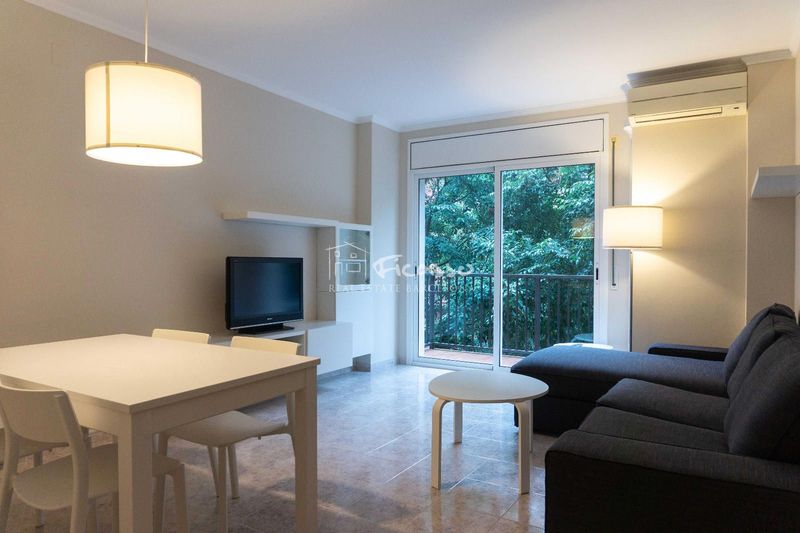 Piso en alquiler Barcelona. Ref: 2019. Ficasso Real Estate