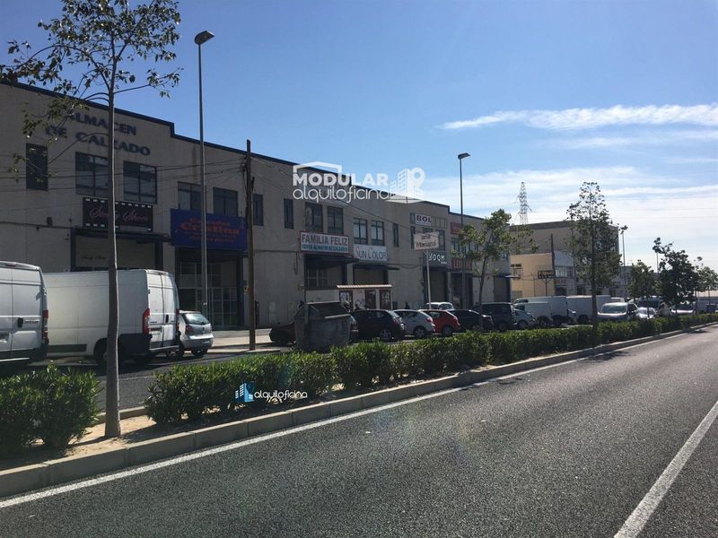 Nave Industrial en alquiler Elche/Elx, Alicante. Ref: 1484. AlquilOficina