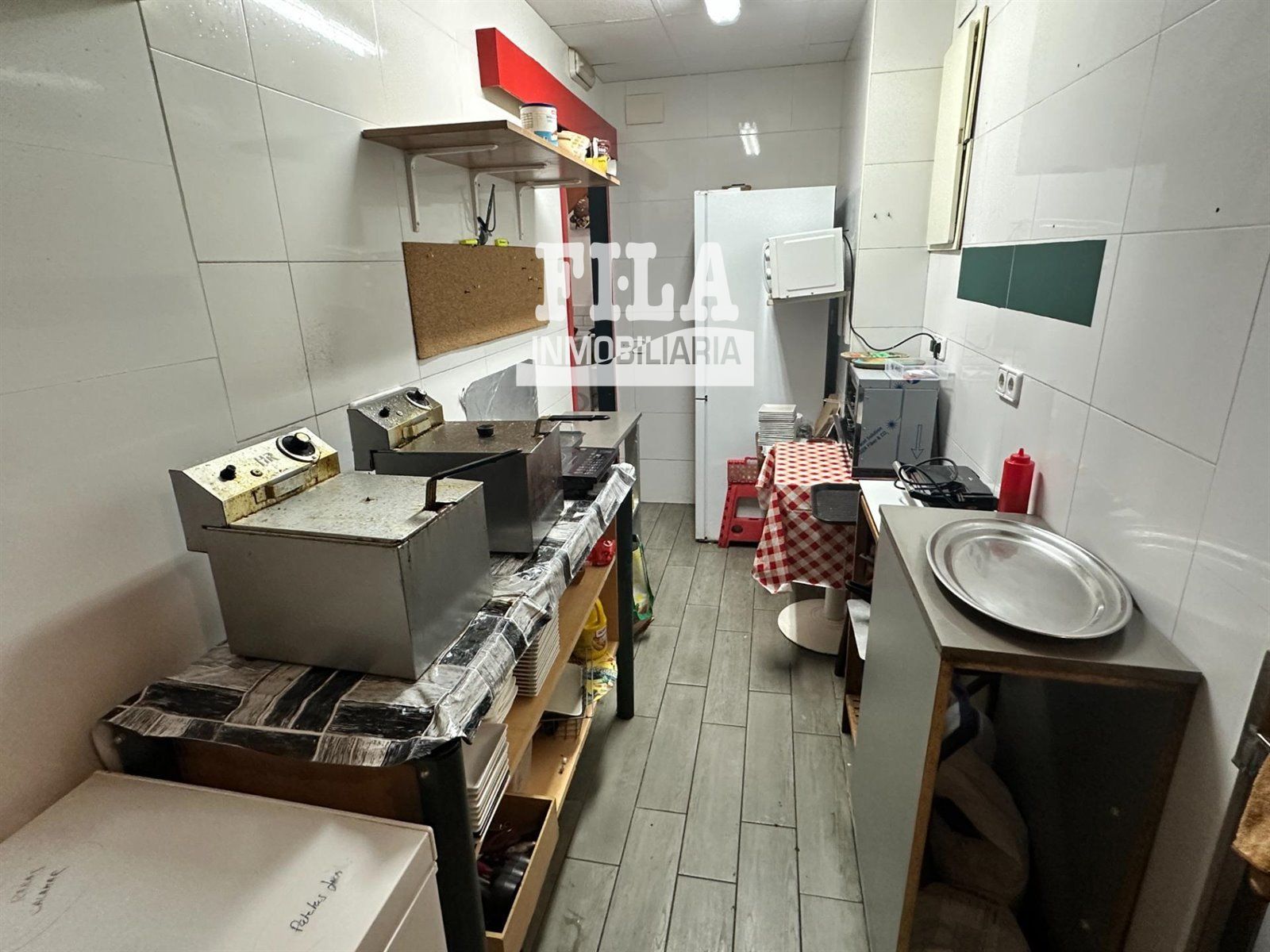 ¡Gran oportunidad! 🌟 Local comercial en Cunit en el Passeig Marítim - Foto 20