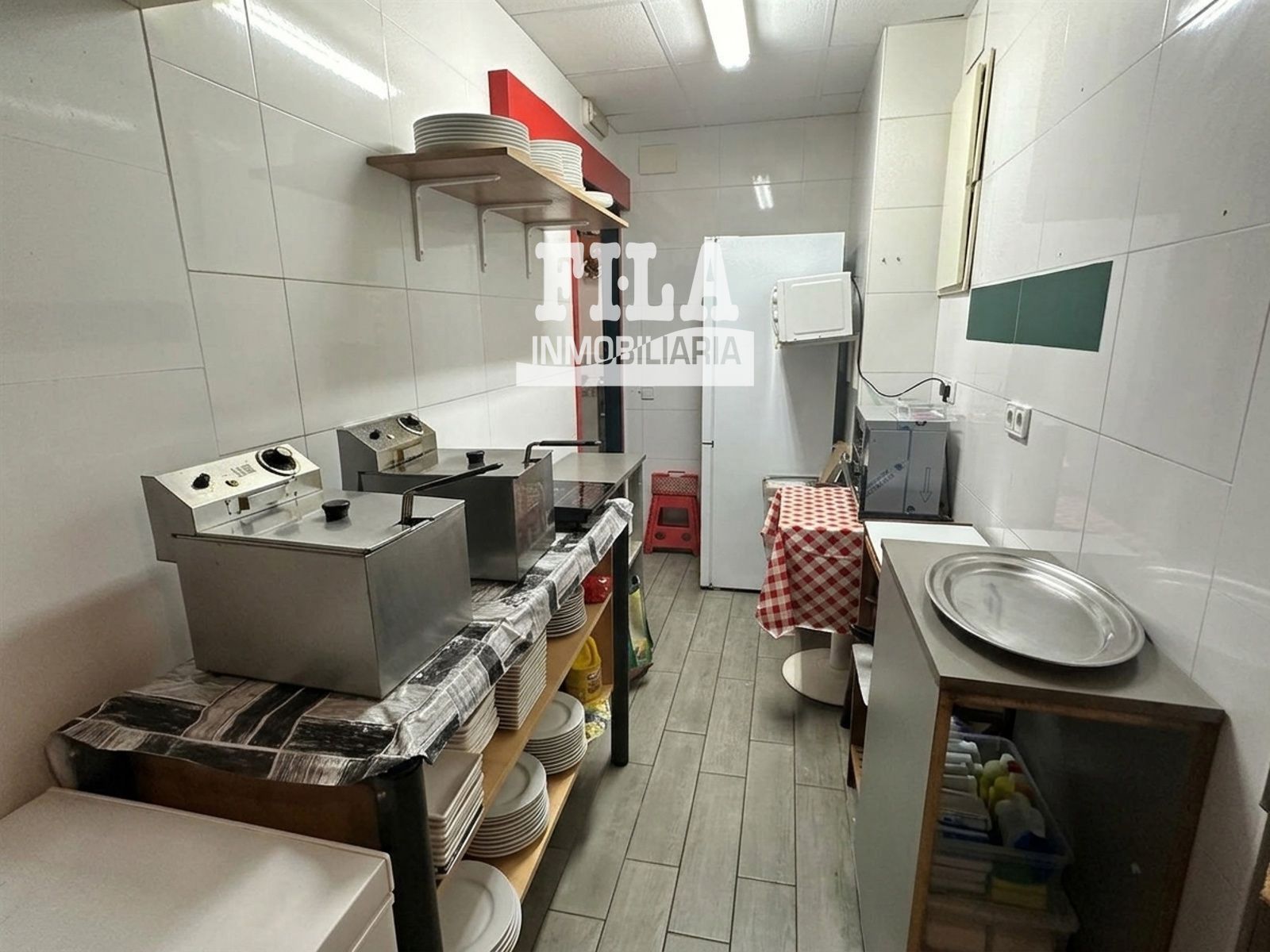 ¡Gran oportunidad! 🌟 Local comercial en Cunit en el Passeig Marítim - Foto 29
