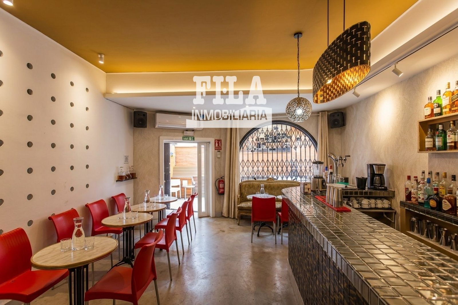 🏢 Local Comercial en Platja de Calafell – ¡Ubicación estratégica! 🏖️ - Foto 1