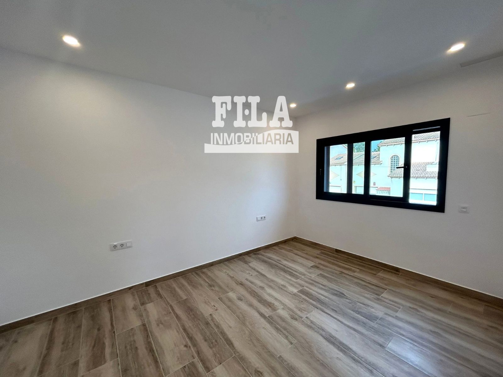 Chalet Independiente en alquiler en El Vendrell, Tarragona (Eden parc) - Foto 32