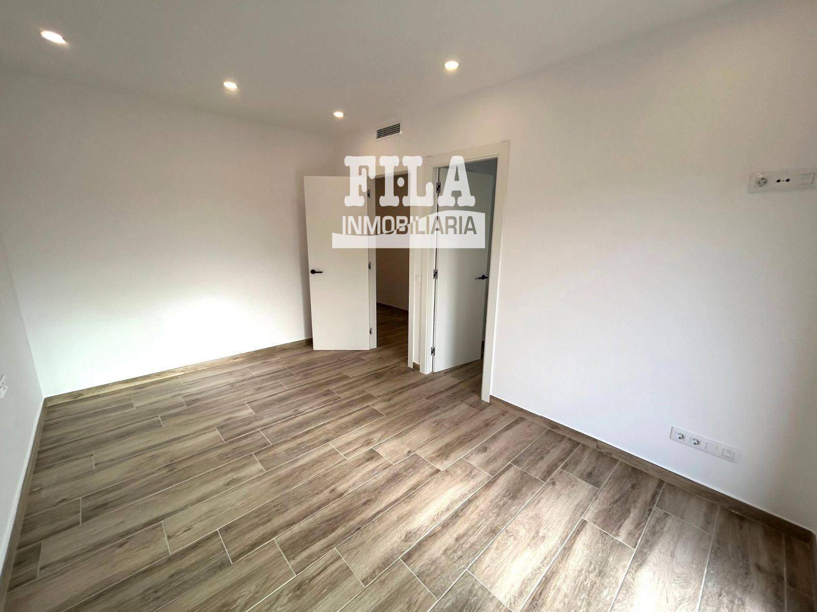 Chalet Independiente en alquiler en El Vendrell, Tarragona (Eden parc) - Foto 33