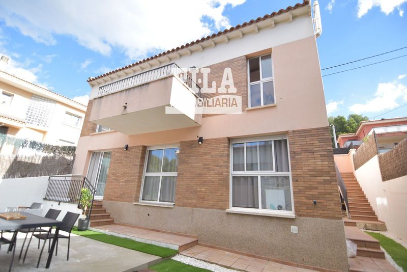 Casa en venta Segur De Calafell, Tarragona. Ref: 1359. Fila Inmobiliaria Segur de Calafell