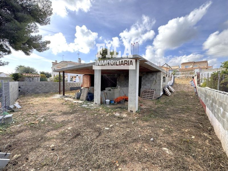 Casa en venta El Vendrell, Tarragona. Ref: 1384. Fila Inmobiliaria Segur de Calafell