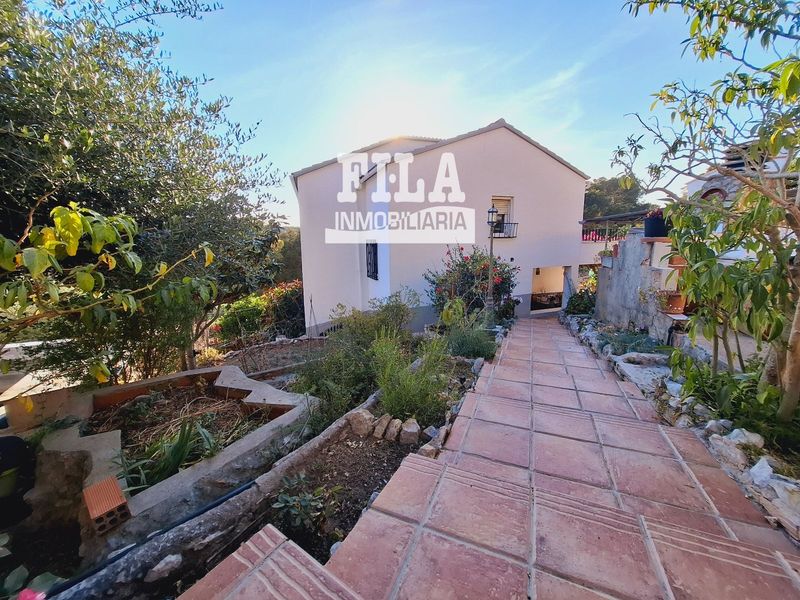 Chalet Independiente en venta Calafell, Tarragona. Ref: 1529. Fila Inmobiliaria Segur de Calafell