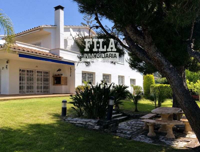 Casa en venta Calafell, Tarragona. Ref: 1545. Fila Inmobiliaria Segur de Calafell