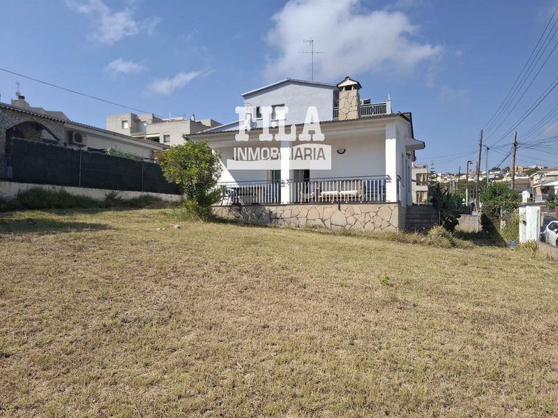 Casa en venta Segur De Calafell, Tarragona. Ref: 1553. Fila Inmobiliaria Segur de Calafell