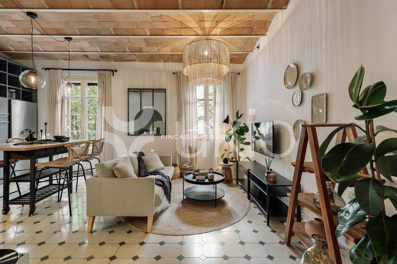 Pis en lloguer Barcelona. Ref: 1436. Fincas Masquefa