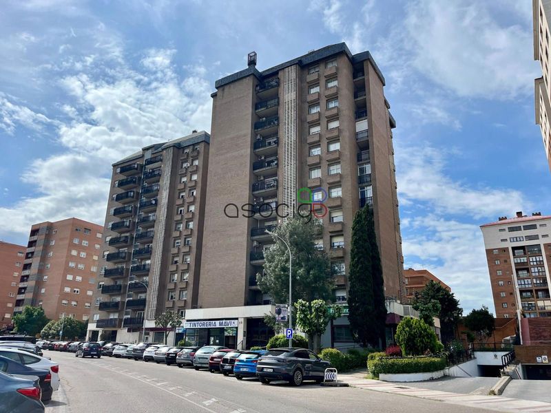 Appartement  à louer Guadalajara. Ref: 3412. Mobilia Gestión CRM