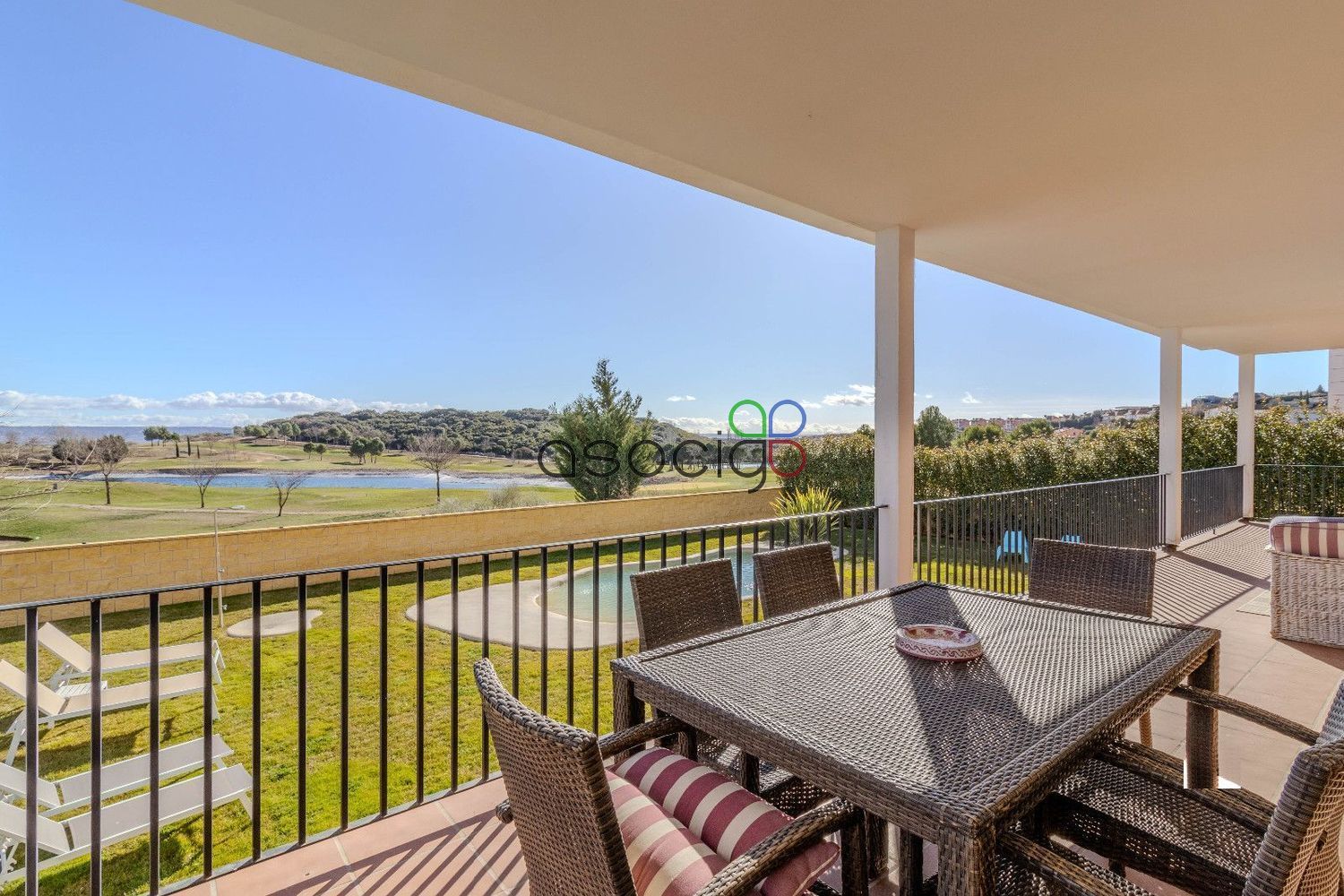 Chalet Independiente en venta Cabanillas del Campo, Guadalajara. Ref: 3583. Finca Urbana