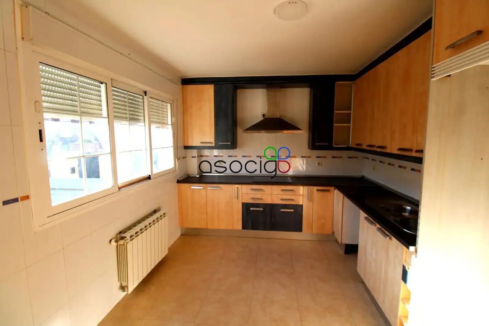 Adosado en venta Azuqueca De Henares, Guadalajara. Ref: 3592. Finca Urbana