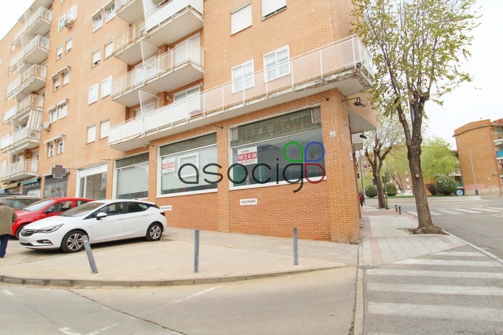 Local Comercial en venta Guadalajara. Ref: 3655. Finca Urbana