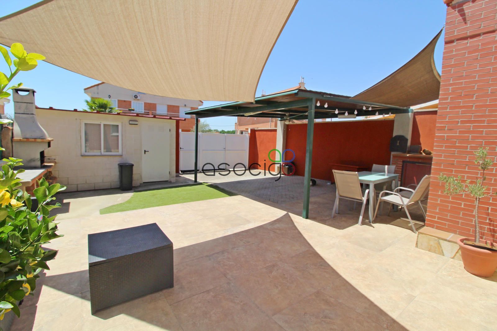 Adosado en venta Yunquera De Henares, Guadalajara. Ref: 3663. Finca Urbana