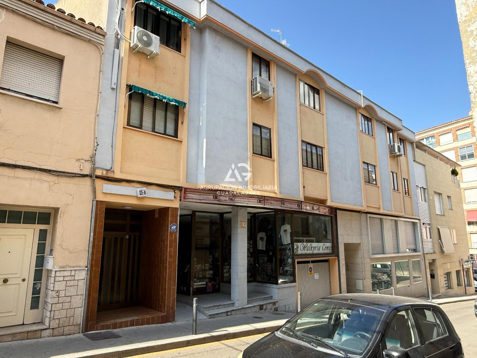 Piso de 2 dormitorios con trastero en el centro - Foto 2