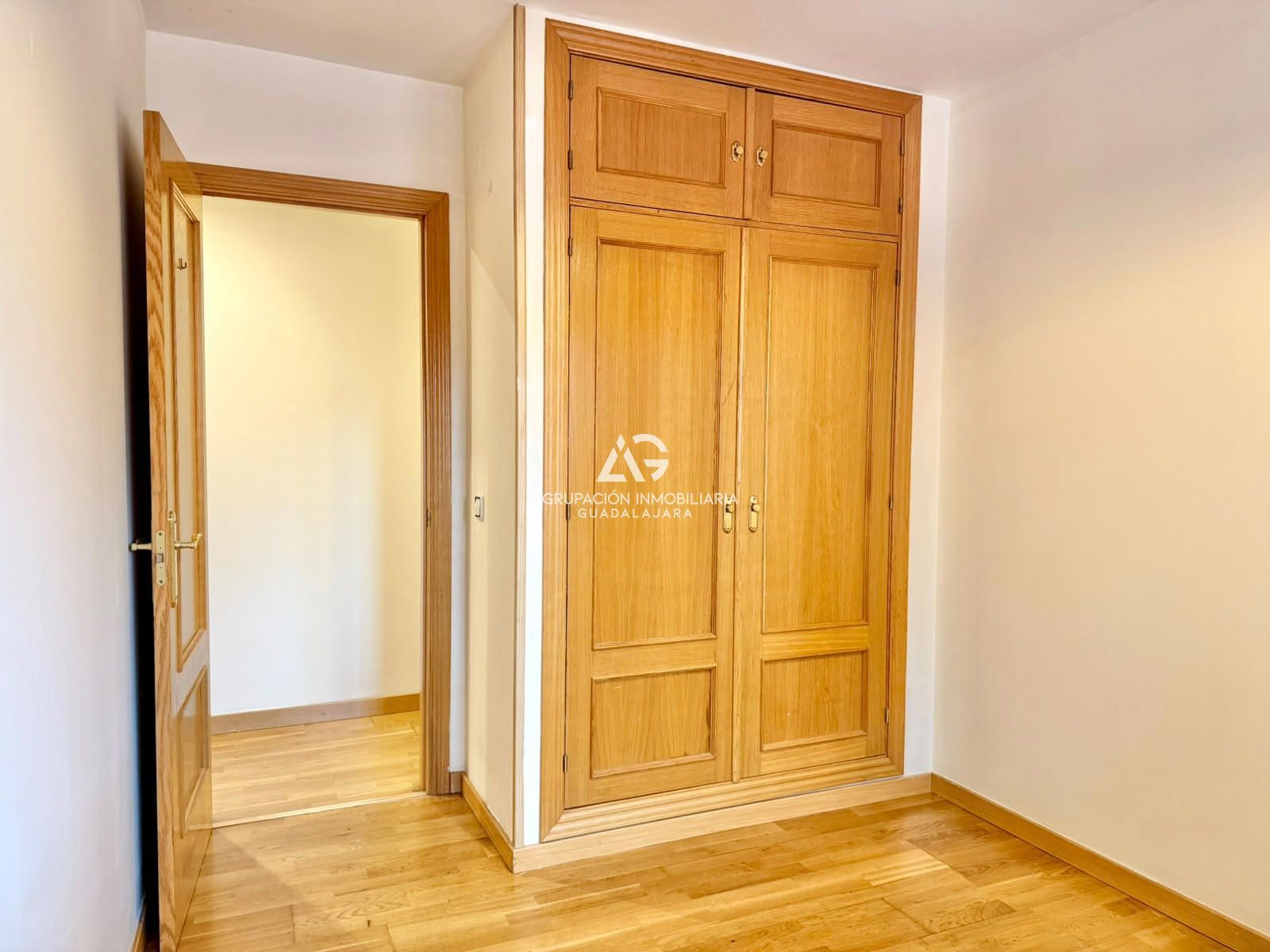 dormitorio - Los valles, 2 dormitorios con garaje