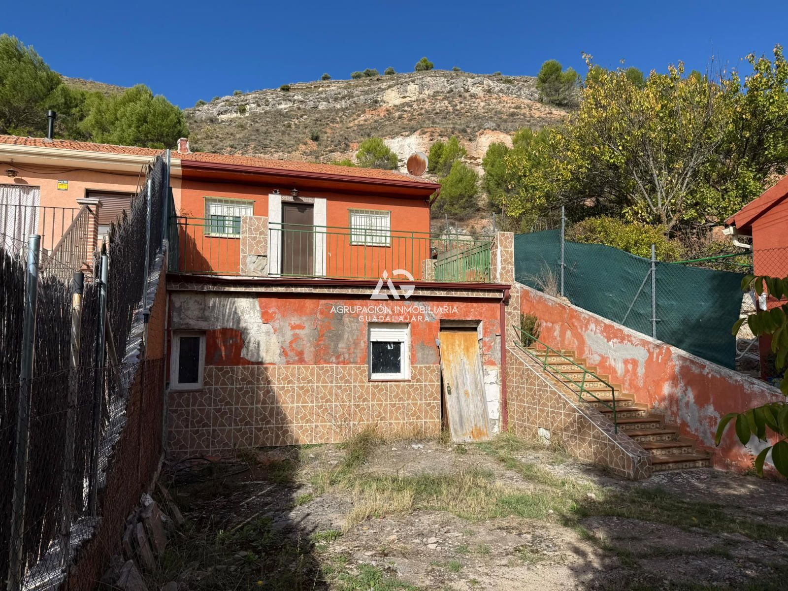 Chalet Independiente en venta Centenera, Guadalajara. Ref: 3715. Finca Urbana