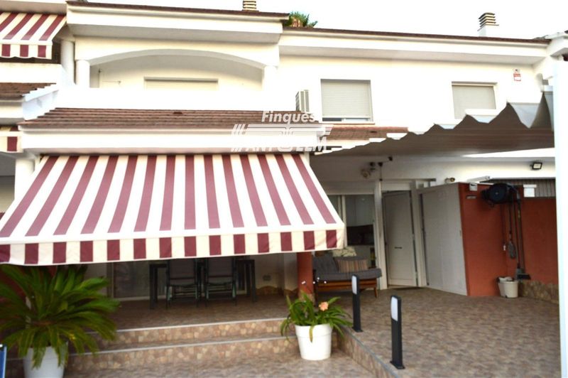 Adosado en venta Segur De Calafell, Tarragona. Ref: 1527. Finques Sant Telm