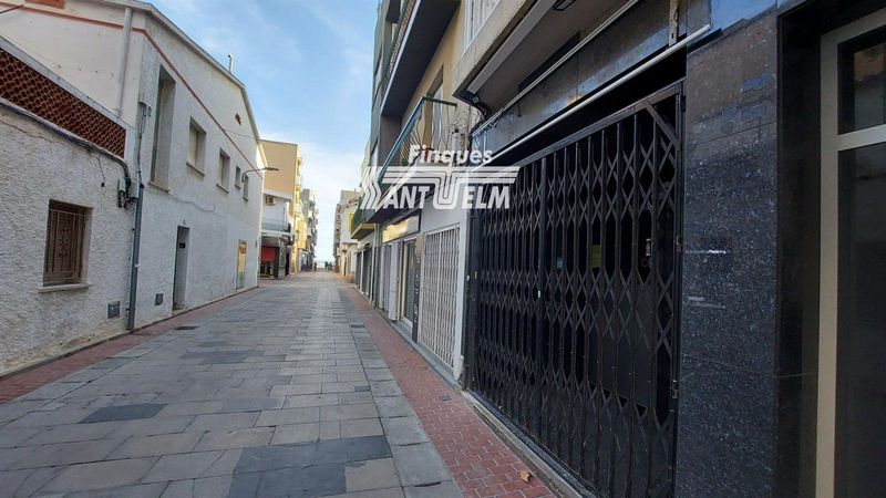 Local Comercial en venta Calafell, Tarragona. Ref: 1765. Finques Sant Telm