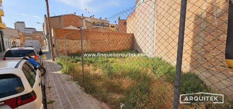 Parcela en venta Lleida. Ref: 1887. FINQUES ARQUITEK