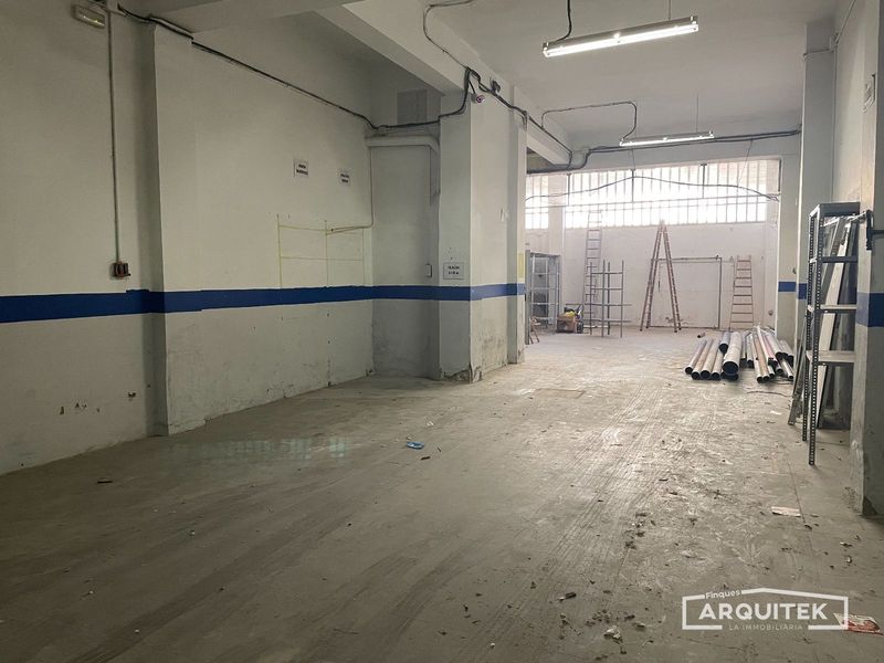 Local Comercial en venta Lleida. Ref: 2080. FINQUES ARQUITEK