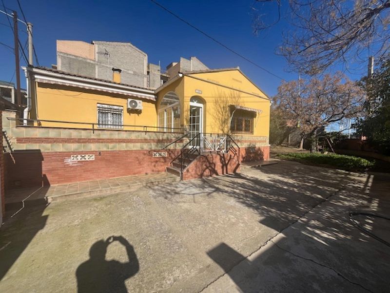 Casa en venta Rossello, Lleida. Ref: 1347. Finques Borrell