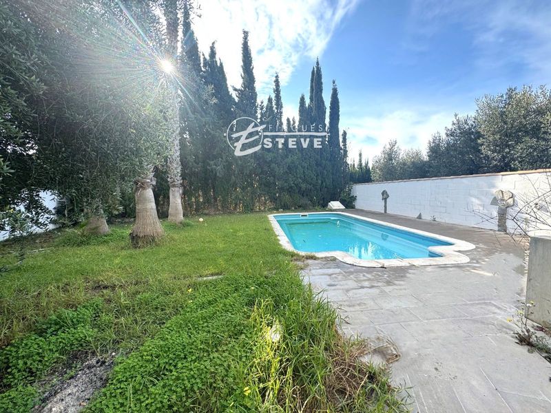 Chalet Independiente en venta Roda De Bara, Tarragona. Ref: 1827. Finques Esteve