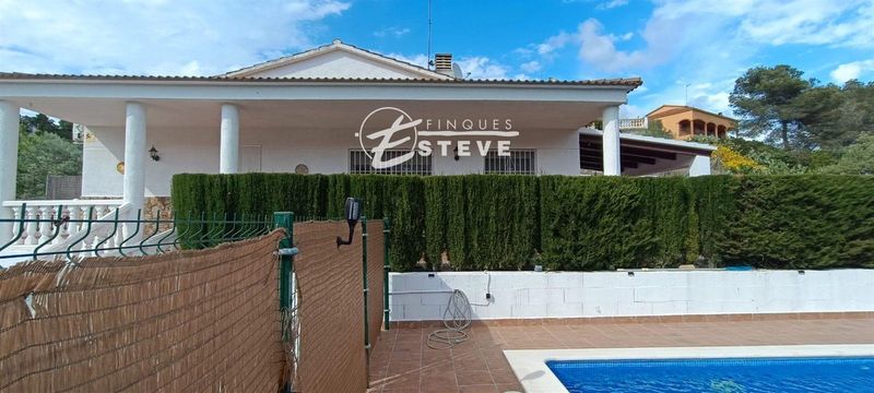 Casa en venta Olivella, Barcelona. Ref: 1881. Finques Esteve