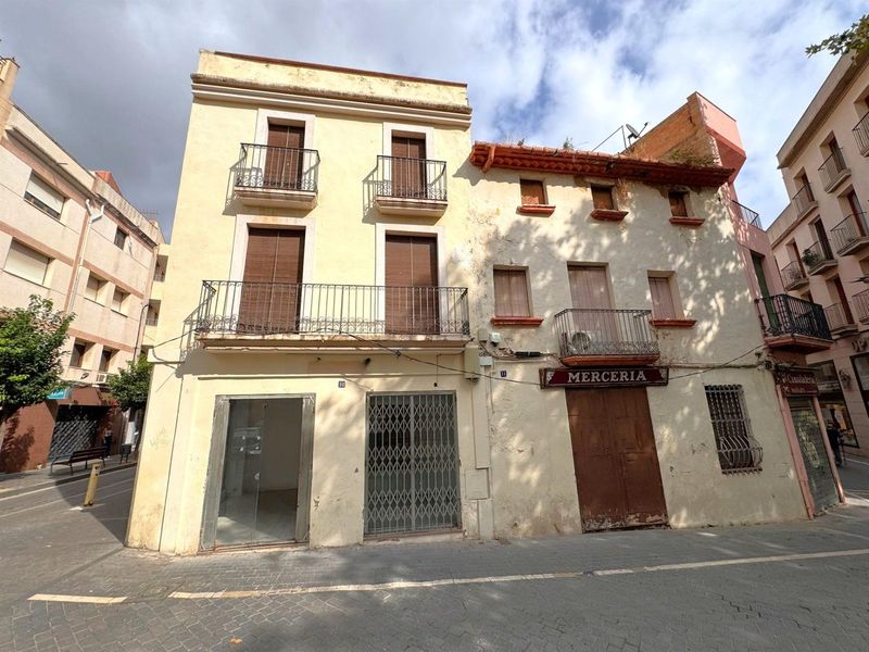 Local Comercial en alquiler El Vendrell, Tarragona. Ref: 2325. Finques Giró