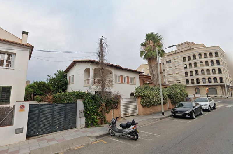 Chalet Independiente en venta El Vendrell, Tarragona. Ref: 2864. Finques Giró