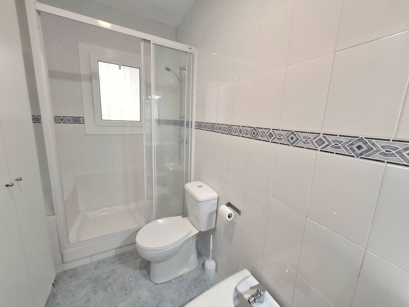 Piso luminoso con 3 habitaciones, chimenea y terraza orientada al sur en Puig Pelós, Cunit - Foto 20