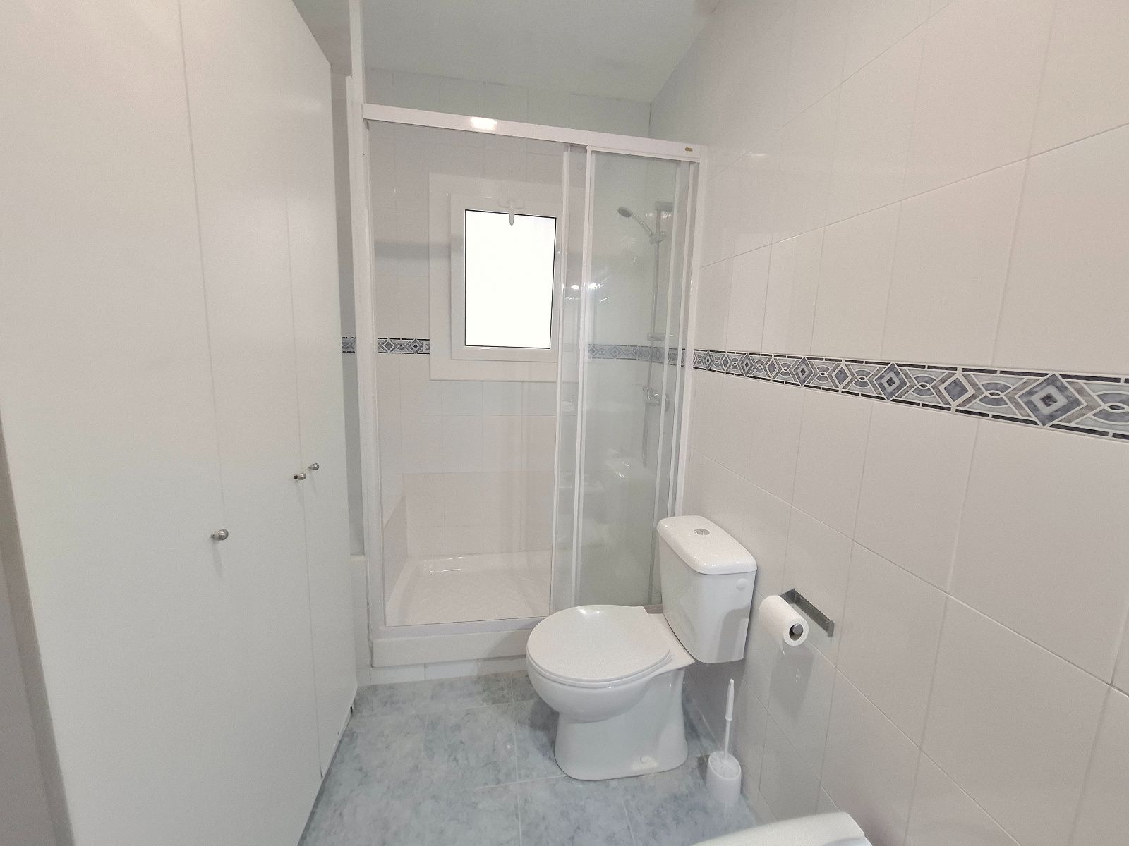 Piso luminoso con 3 habitaciones, chimenea y terraza orientada al sur en Puig Pelós, Cunit - Foto 21
