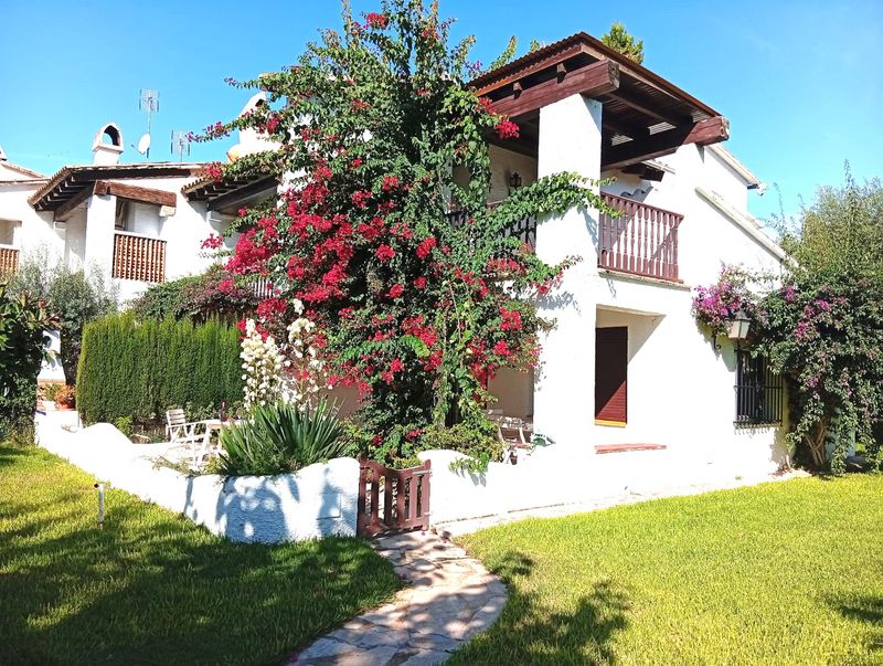 Adossat en venda Calafell, Tarragona. Ref: 3298. Finques Giró