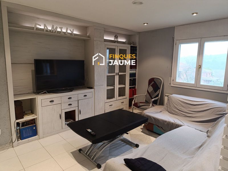 Chalet Independiente en venta Sentiu De Sio, La, Lleida. Ref: 1031. Finques Jaume Immobiliària 