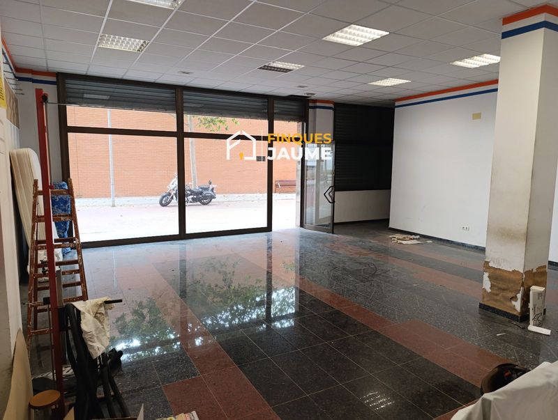 Local Comercial en venta Lleida. Ref: 1130. Finques Jaume Immobiliària 